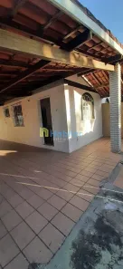 Casa de Condomínio com 3 Quartos para alugar, 200m² no Vila de Abrantes (Abrantes), Camaçari