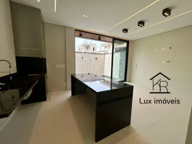 Casa de Condomínio com 4 Quartos à venda, 267m² no Novo Aleixo, Manaus