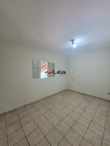 Casa com 2 Quartos para alugar, 70m² no Jardim Carlos Cooper, Suzano