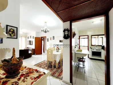 Apartamento com 2 Quartos à venda, 80m² no Jardim Las Palmas, Guarujá