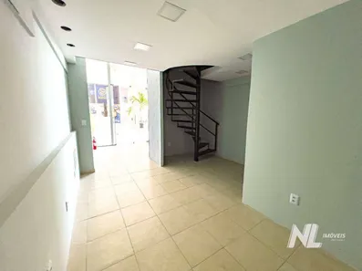 Ponto Comercial para alugar, 45m² no Candelária, Natal