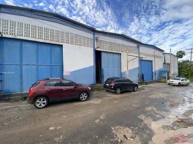 Galpão/Depósito/Armazém para alugar, 2500m² no Nova Esperança, Salvador