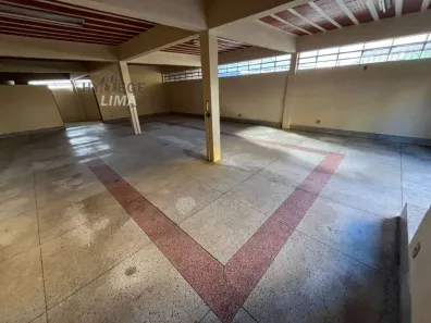 Ponto Comercial para alugar, 300m² no Santa Tereza, Belo Horizonte