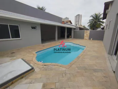 Casa de Condomínio com 3 Quartos para venda ou aluguel, 200m² no Vila Costa, Taubaté