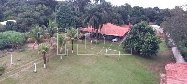 Fazenda/Sítio com 3 Quartos à venda, 369m² no Recanto dos Nobres, Araraquara