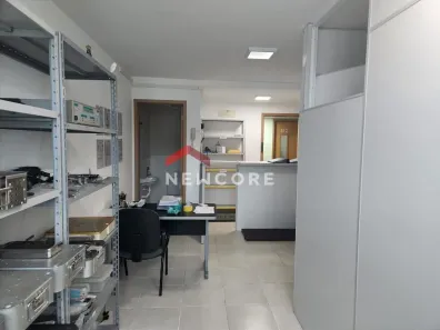 Sala Comercial com 1 Quarto à venda, 35m² no São Francisco, Niterói