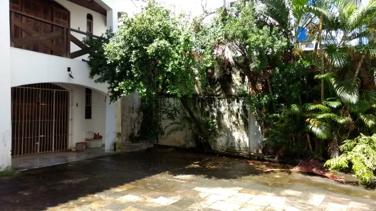 Casa com 7 Quartos à venda, 650m² no Pituba, Salvador