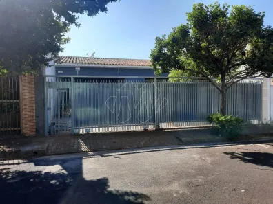 Casa com 3 Quartos à venda, 195m² no Vila Yamada, Araraquara