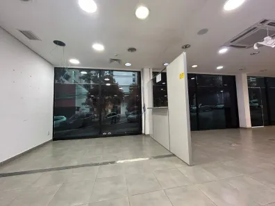 Ponto Comercial para alugar, 140m² no Savassi, Belo Horizonte