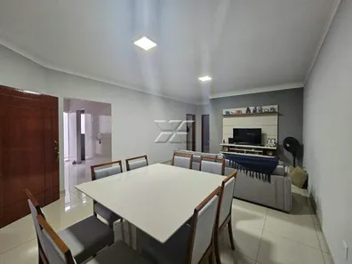 Casa com 3 Quartos à venda, 231m² no Estádio, Rio Claro