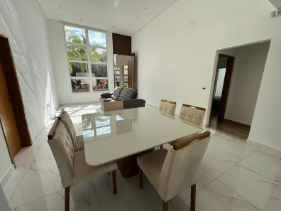 Casa de Condomínio com 3 Quartos à venda, 170m² no Jardim Ninho Verde II, Pardinho