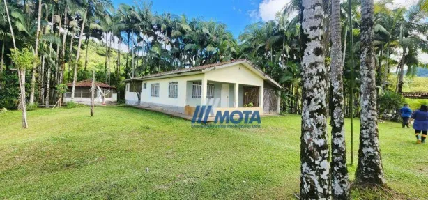 Fazenda/Sítio com 3 Quartos à venda, 300m² no Rio do Cedro, Antonina
