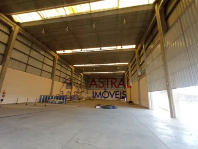 Galpão/Depósito/Armazém para venda ou aluguel, 1150m² no Centro, Taubaté