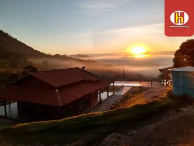 Fazenda/Sítio com 3 Quartos à venda, 70000m² no , Brumadinho