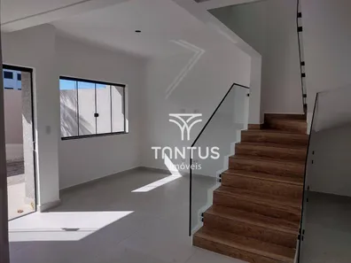 Sobrado com 3 Quartos à venda, 164m² no Balneário Albatroz, Matinhos