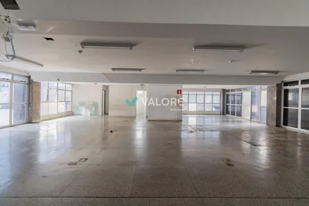Sala Comercial para alugar, 544m² no Santa Efigênia, Belo Horizonte