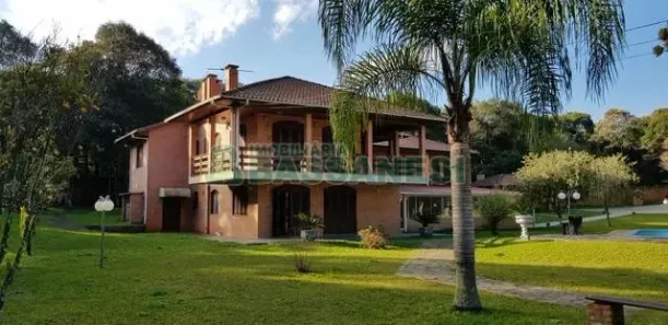 Fazenda/Sítio com 8 Quartos para alugar, 20000m² no Vinhedos, Caxias do Sul