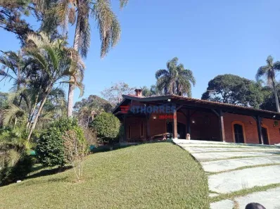 Casa com 4 Quartos para alugar, 700m² no Recanto da Floresta, Itapecerica da Serra