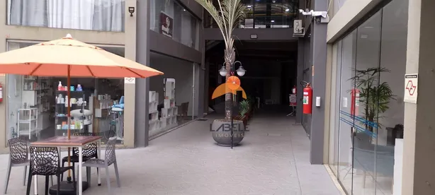 Ponto Comercial à venda, 24m² no Jardim da Glória, Cotia