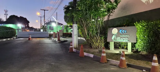 Casa de Condomínio com 4 Quartos à venda, 250m² no Portão, Lauro de Freitas