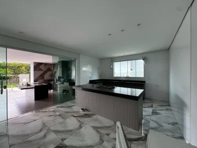 Casa com 4 Quartos à venda, 300m² no Gran Royalle, Lagoa Santa