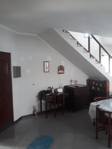 Sobrado com 4 Quartos à venda, 330m² no Jardim Rezek II, Artur Nogueira
