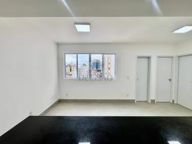 Apartamento com 2 Quartos para alugar, 55m² no Funcionários, Belo Horizonte