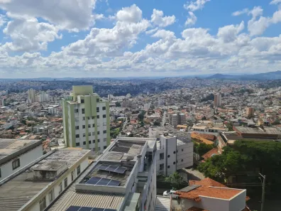 Casa com 5 Quartos à venda, 360m² no São Lucas, Belo Horizonte