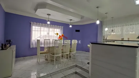 Sobrado com 4 Quartos à venda, 360m² no Vila Santa Rosa, Guarujá