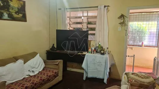 Casa com 2 Quartos à venda, 92m² no Centro, Araraquara
