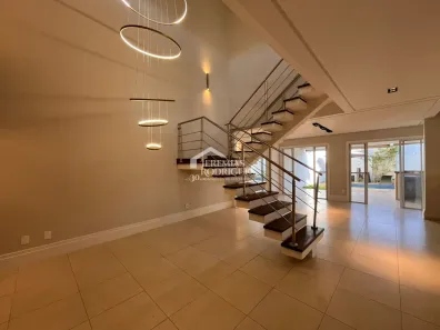 Sobrado com 3 Quartos à venda, 248m² no Castelo, Tremembé