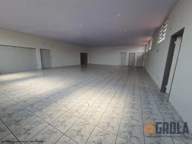 Sala Comercial para alugar, 130m² no Centro, Campo Mourão