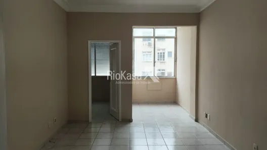 Apartamento com 3 Quartos para alugar, 87m² no Copacabana, Rio de Janeiro