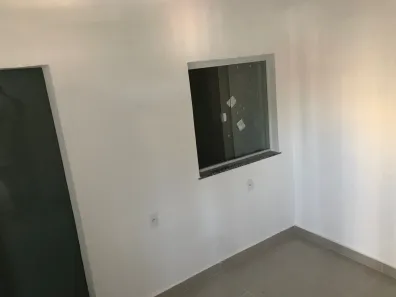 Kitnet com 1 Quarto para alugar, 20m² no Vila Oito de Maio, Duque de Caxias