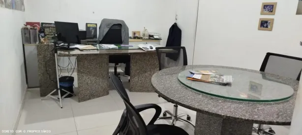 Ponto Comercial com 3 Quartos para alugar, 100m² no Itapuã, Salvador