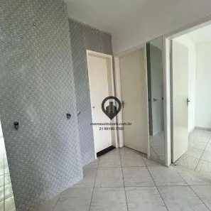 Apartamento com 2 Quartos à venda, 48m² no Santa Cruz, Rio de Janeiro