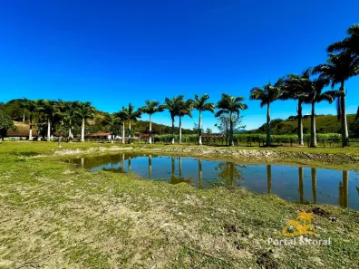 Fazenda/Sítio com 5 Quartos à venda, 280m² no Rio Seco (Bacaxá), Saquarema