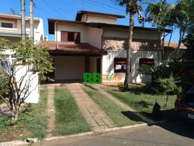 Casa de Condomínio com 3 Quartos para venda ou aluguel, 200m² no Jardim Okinawa, Paulínia