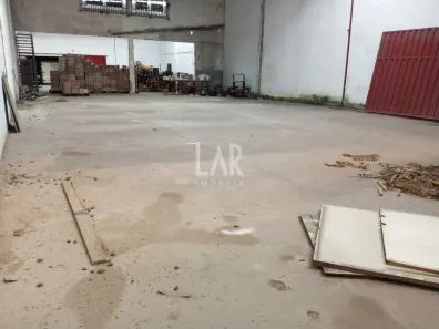 Galpão/Depósito/Armazém para alugar, 950m² no Suzana, Belo Horizonte