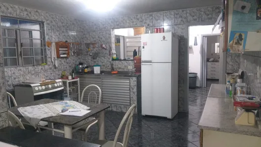 Casa com 4 Quartos à venda, 210m² no Parque Jaraguá, Taubaté