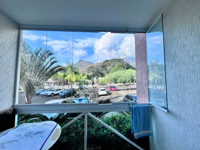 Apartamento com 2 Quartos para alugar, 70m² no Samambaia, Petrópolis