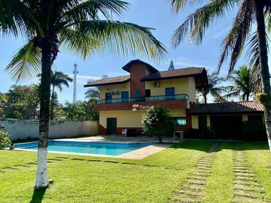 Casa com 3 Quartos para venda ou aluguel, 206m² no Balneário Praia do Pernambuco, Guarujá