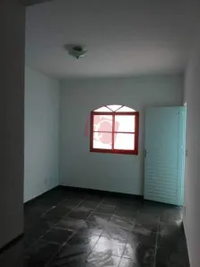 Casa com 2 Quartos para alugar, 60m² no Campo Grande, Rio de Janeiro