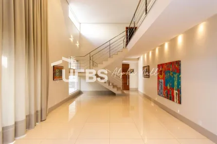 Casa de Condomínio com 3 Quartos à venda, 365m² no Jardins Verona, Goiânia