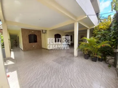 Casa com 3 Quartos à venda, 220m² no Centro, Camaçari