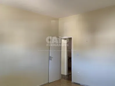 Apartamento com 2 Quartos para alugar, 54m² no Alecrim, Natal