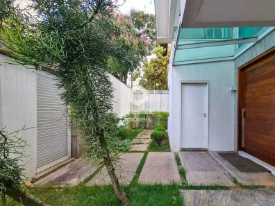 Casa com 3 Quartos à venda, 364m² no Caiçara-Adelaide, Belo Horizonte