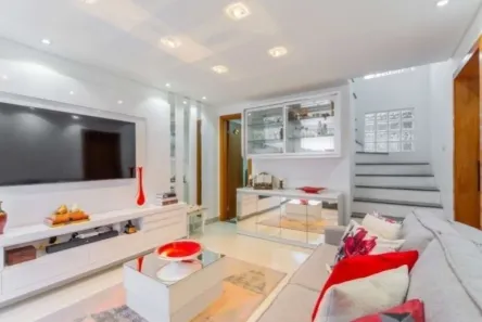 Casa com 2 Quartos à venda, 126m² no Centro Alto, Ribeirão Pires