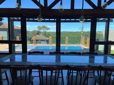 Casa de Condomínio com 4 Quartos para alugar, 200m² no , Bananeiras