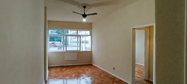 Apartamento com 2 Quartos para alugar, 68m² no Laranjeiras, Rio de Janeiro